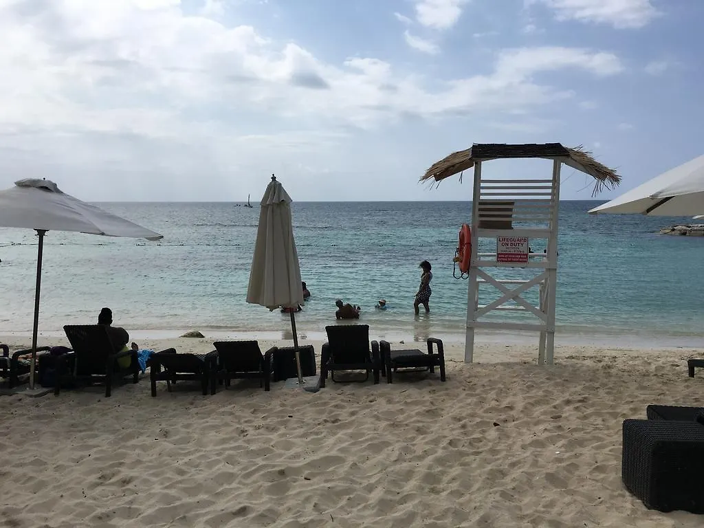 Appartement Beryls At Seawind On The Bay , Montego Bay , Jamaica